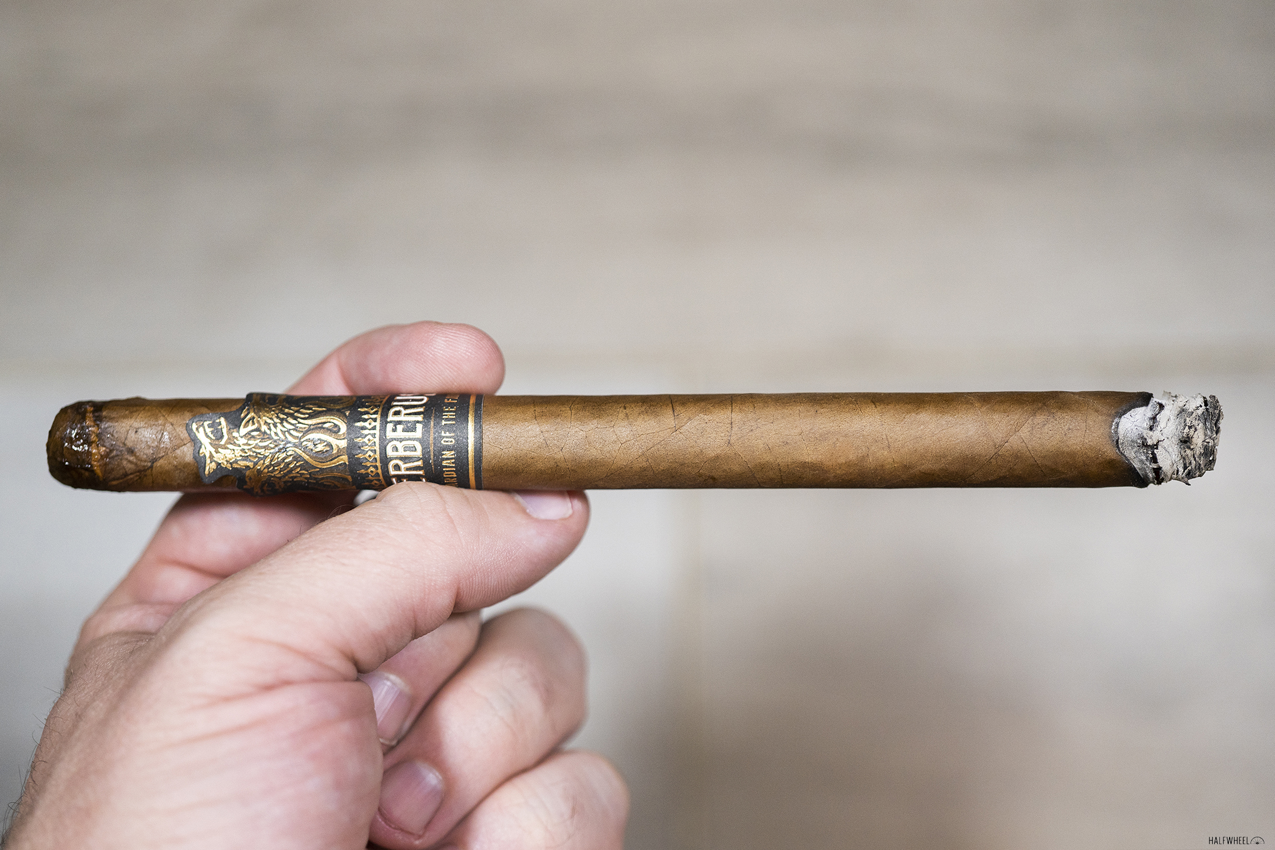 Aganorsa Leaf GOTF Cerberus cigar